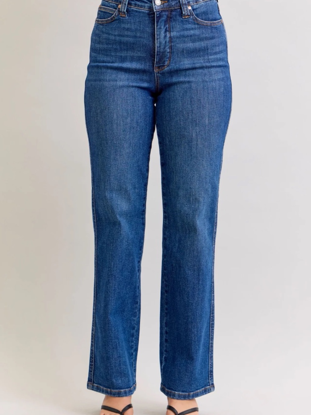 JUDY BLUE HIGH WAIST DARK WASH STRAIGHT JEANS WITH TUMMY CONTROL